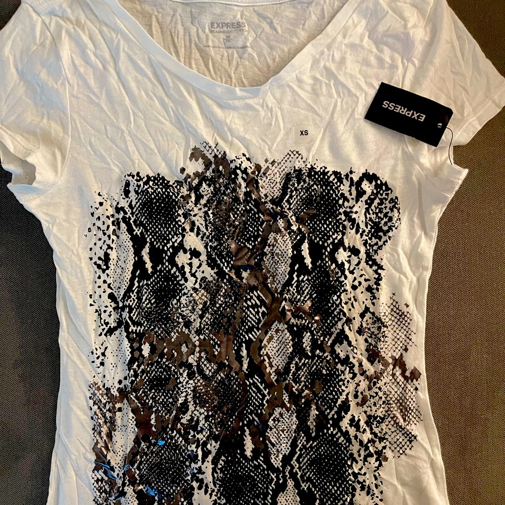 Stylish and new Express tee.